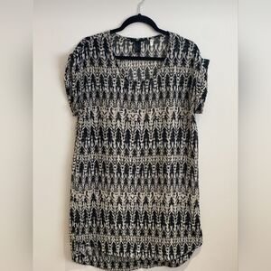 2/$15 ✨H&M Tunic Top